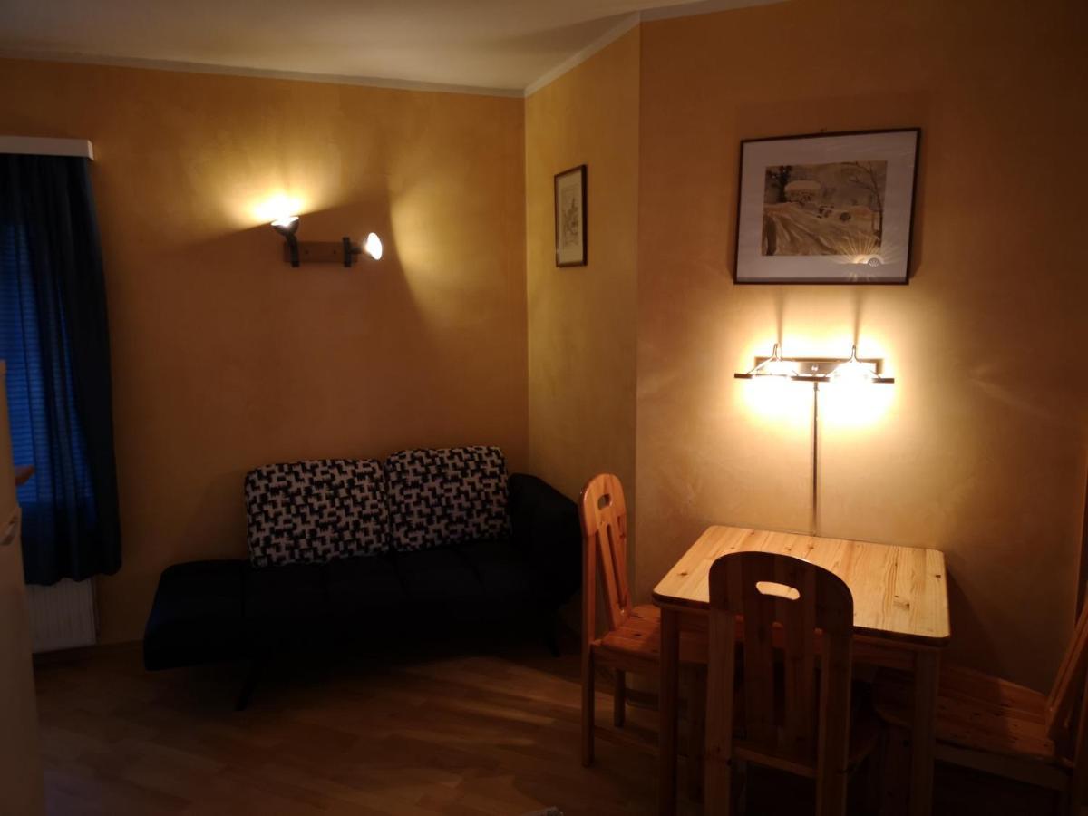 Hotel Wirt Z'Minsta Altmuenster Exterior photo